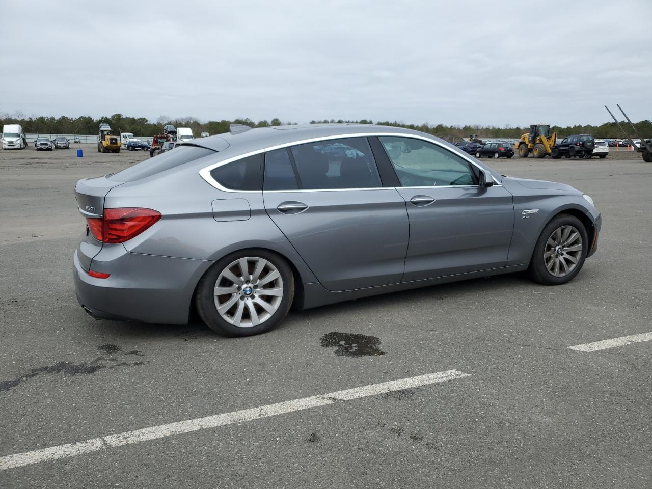 Photo 2 VIN: WBASP4C53CC899844 - BMW 5ER 