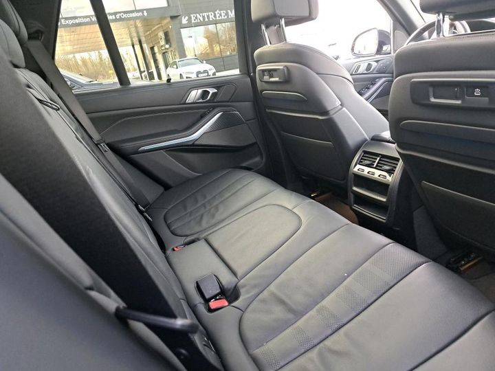 Photo 23 VIN: WBATA610409B73303 - BMW X5 