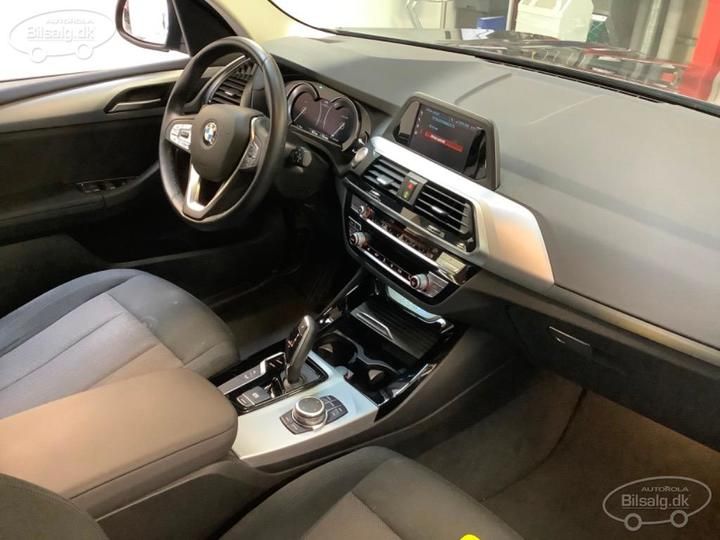 Photo 12 VIN: WBATR9506KNC88015 - BMW X3 SUV 