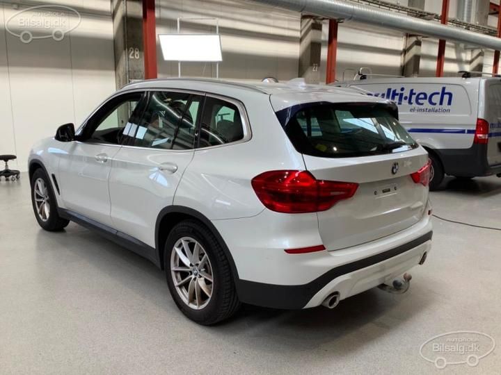 Photo 22 VIN: WBATX3106JLC28979 - BMW X3 SUV 