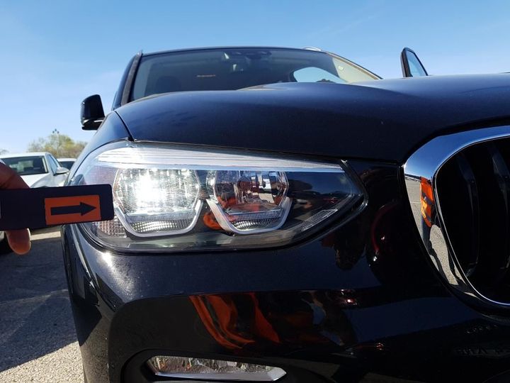 Photo 33 VIN: WBATX35020NC58641 - BMW X3 