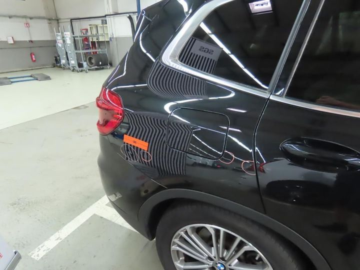 Photo 16 VIN: WBATX35030NC08170 - BMW X3 