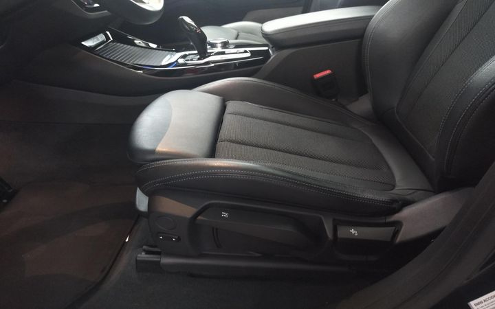 Photo 14 VIN: WBATX35040NC10221 - BMW X3 