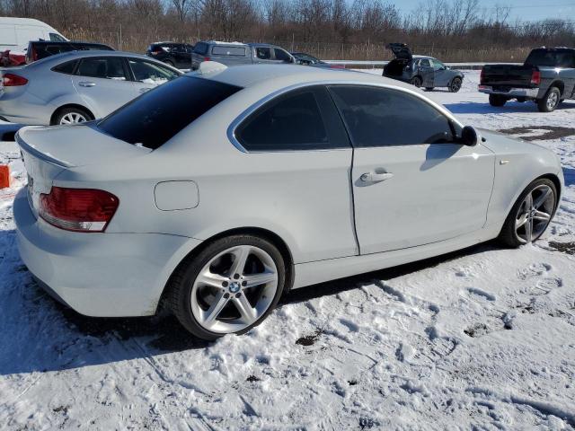 Photo 2 VIN: WBAUC73519VK95034 - BMW 1 SERIES 