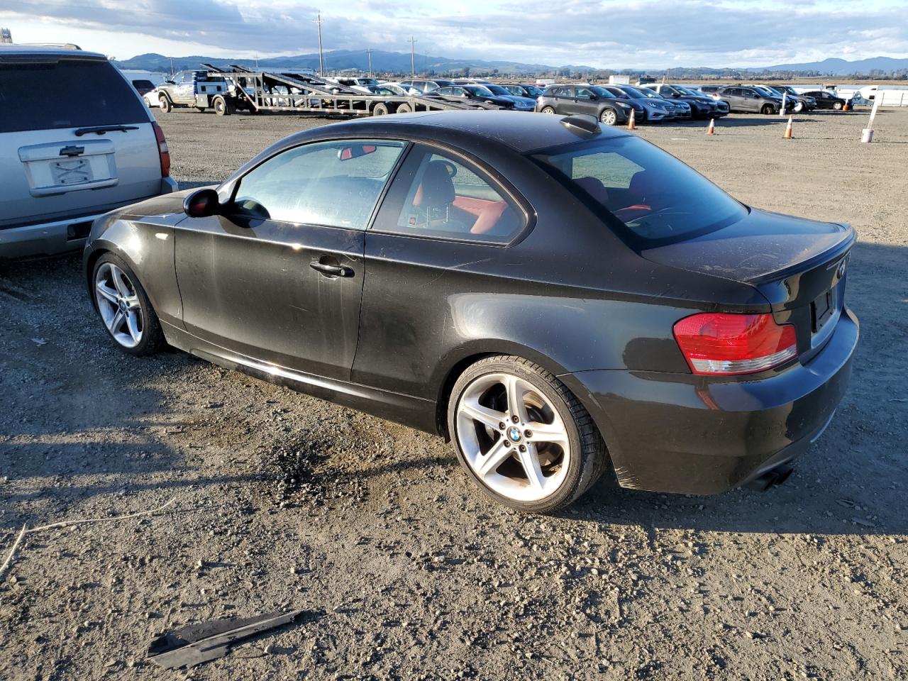 Photo 1 VIN: WBAUC73538VF24279 - BMW 1ER 