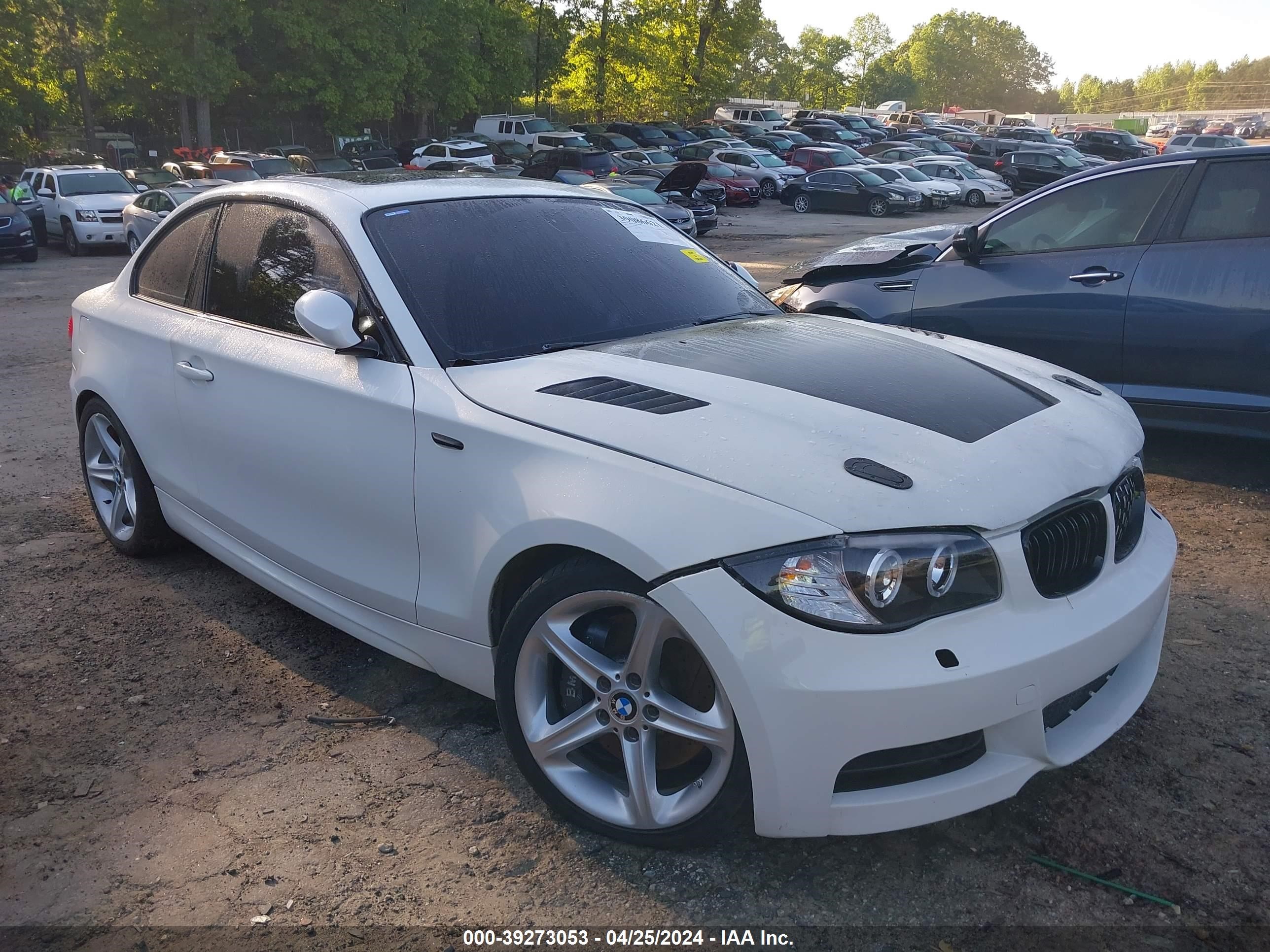 Photo 1 VIN: WBAUC73548VF25666 - BMW 1ER 