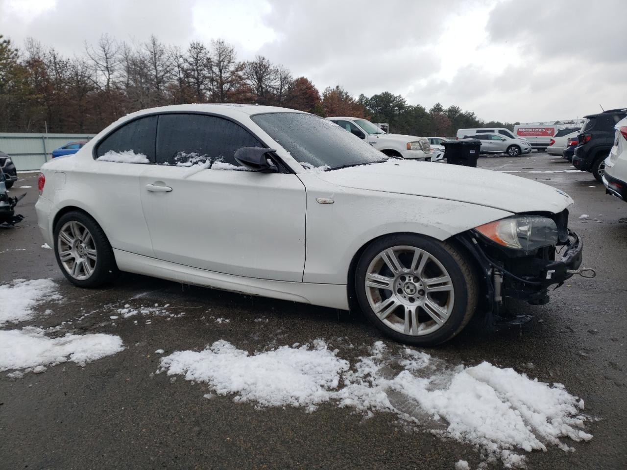 Photo 3 VIN: WBAUC73578VF22518 - BMW 1ER 