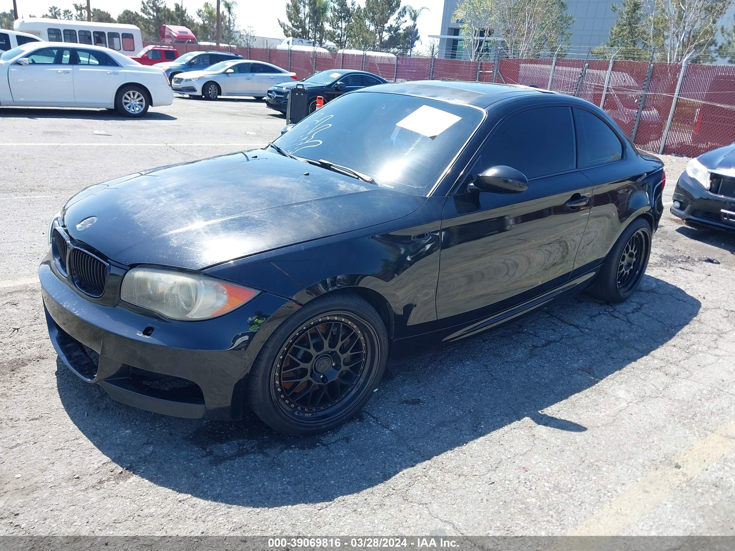 Photo 1 VIN: WBAUC73599VK95007 - BMW 1ER 