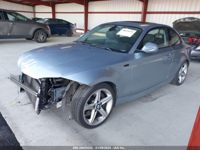 Photo 1 VIN: WBAUC7C50AVK96325 - BMW 135I 