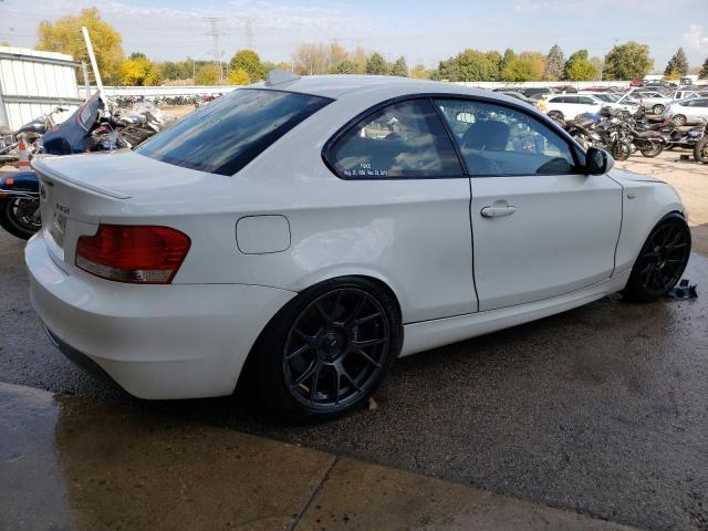 Photo 2 VIN: WBAUC7C55AVK80945 - BMW 1 SERIES 