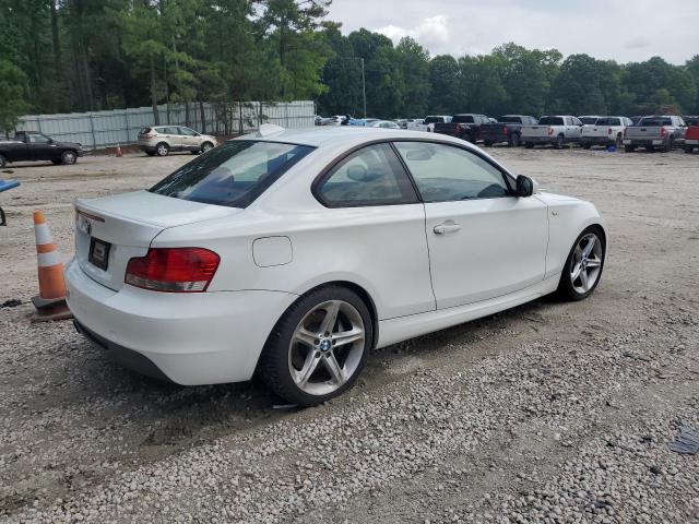 Photo 2 VIN: WBAUC9C52BVM09530 - BMW 135 I 