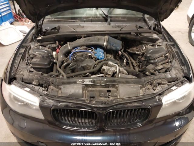 Photo 9 VIN: WBAUC9C52DVY60766 - BMW 135I 