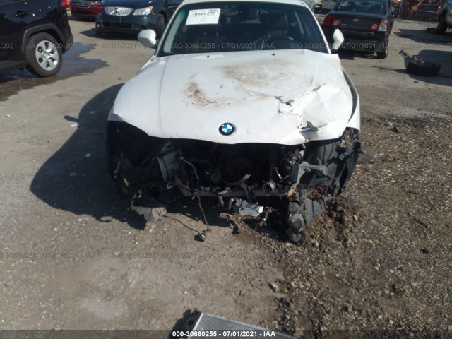 Photo 5 VIN: WBAUC9C54BVM09044 - BMW 1 