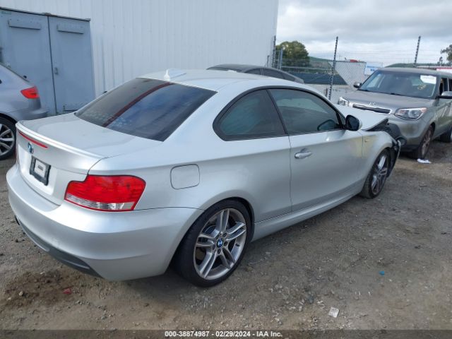 Photo 3 VIN: WBAUC9C55BVM10509 - BMW 135I 