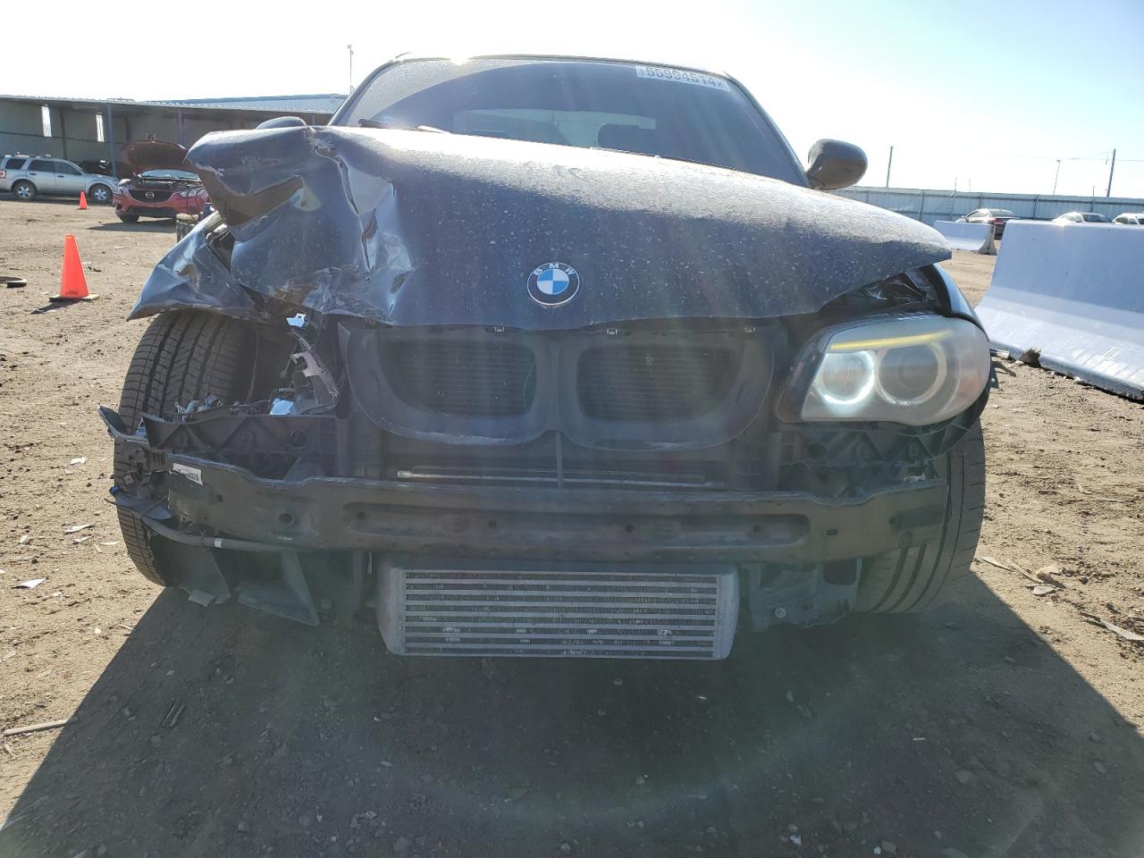 Photo 4 VIN: WBAUC9C56CVM12870 - BMW 1ER 