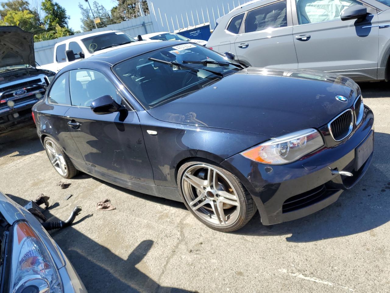 Photo 3 VIN: WBAUC9C56DVY60155 - BMW 1ER 