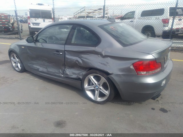 Photo 2 VIN: WBAUC9C57BVM11158 - BMW 1 