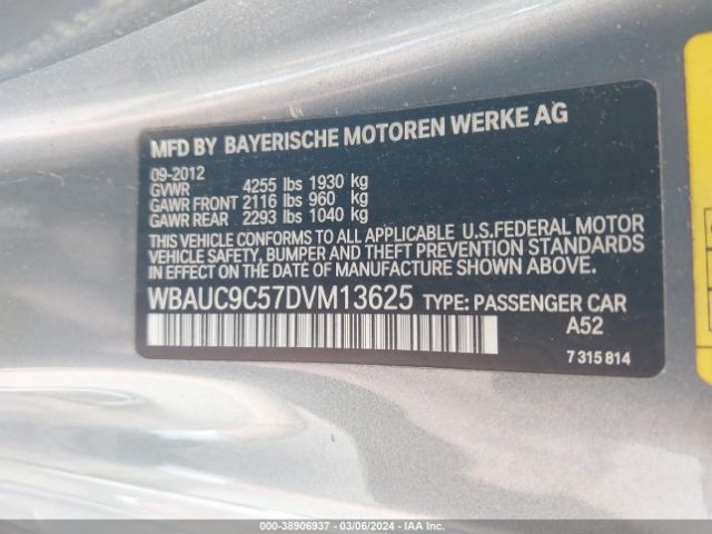 Photo 8 VIN: WBAUC9C57DVM13625 - BMW 135I 