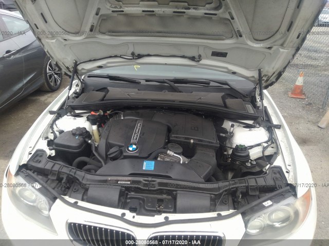 Photo 9 VIN: WBAUC9C5XBVM09369 - BMW 1 