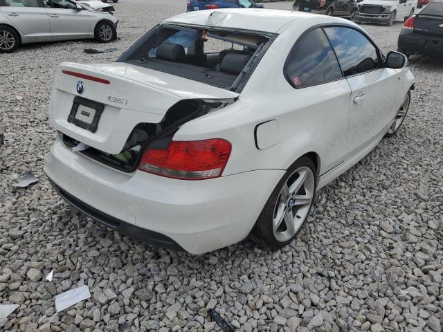 Photo 3 VIN: WBAUC9C5XBVM10232 - BMW 135 I 