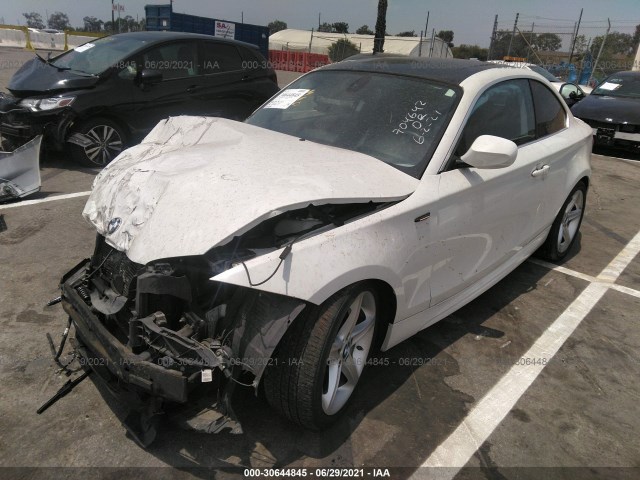 Photo 1 VIN: WBAUC9C5XBVM11073 - BMW 1 