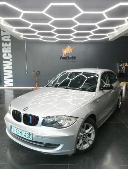 Photo 1 VIN: WBAUE31010E078774 - BMW 116I HATCHBACK 