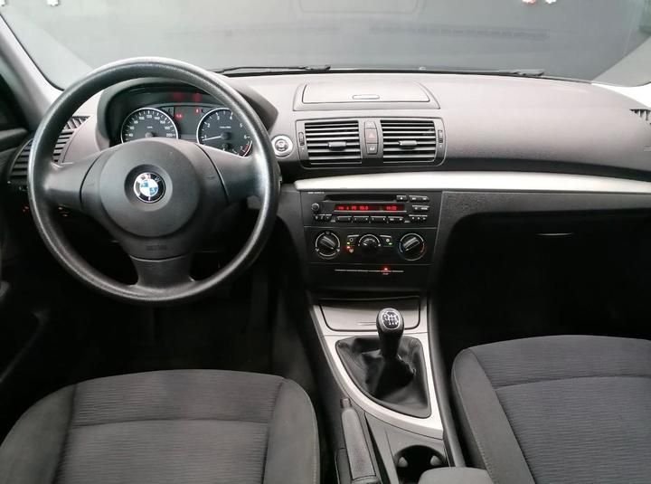 Photo 15 VIN: WBAUE31010E078774 - BMW 116I HATCHBACK 