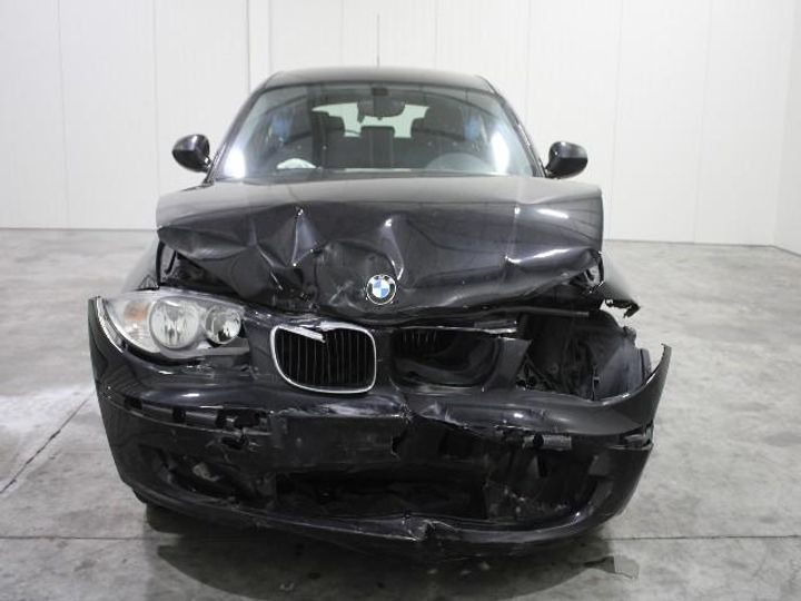 Photo 5 VIN: WBAUH51020E663088 - BMW 1 SERIES HATCHBACK 