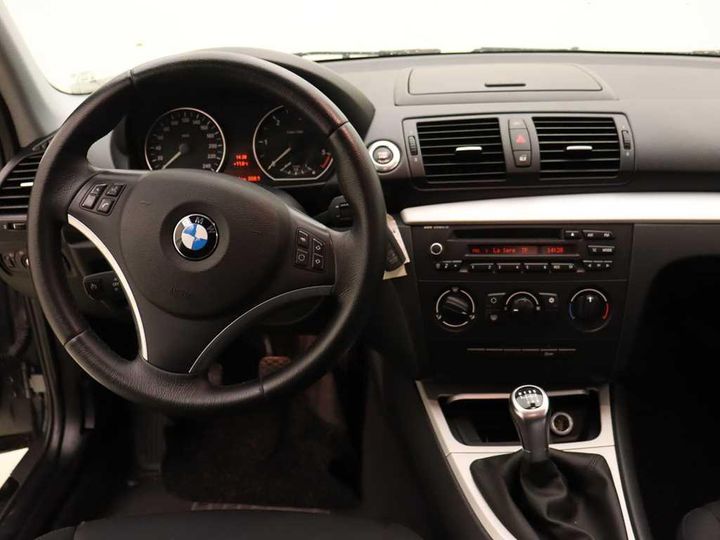 Photo 15 VIN: WBAUH51040E480274 - BMW 116 