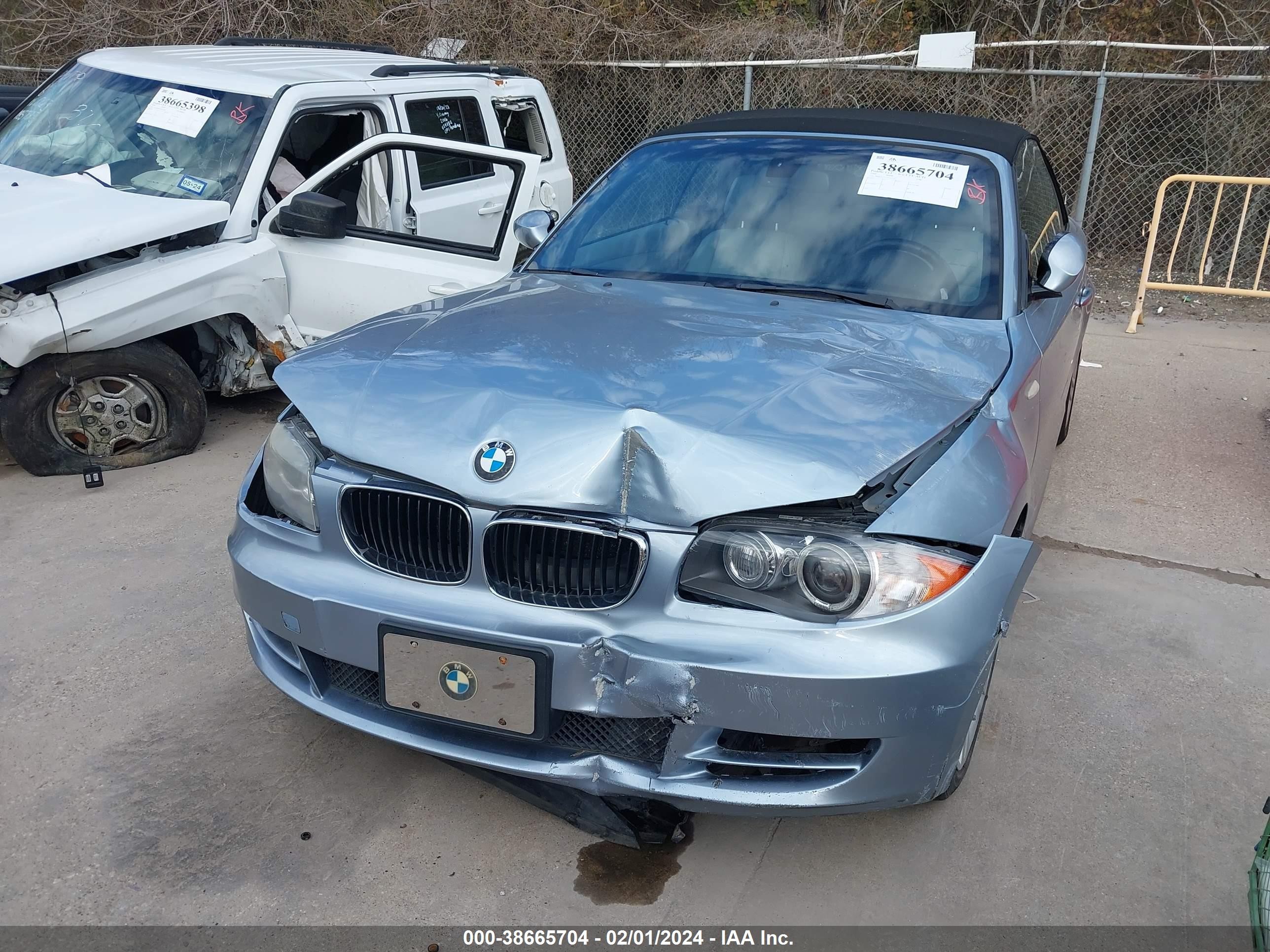 Photo 1 VIN: WBAUL73579VJ77165 - BMW 1ER 