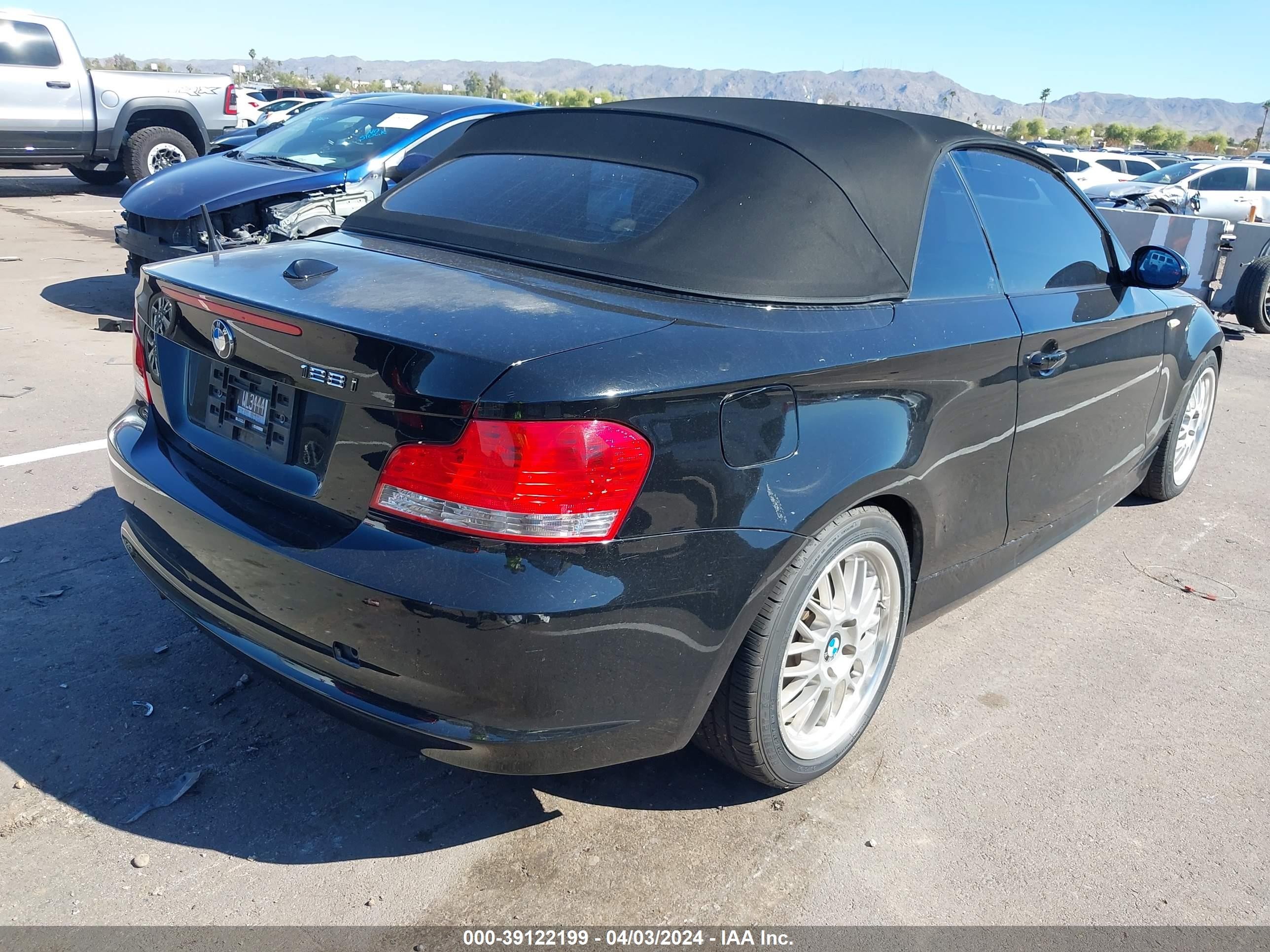 Photo 3 VIN: WBAUL73588VJ74726 - BMW 1ER 