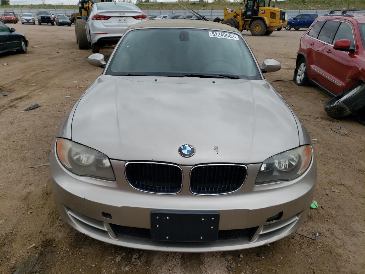 Photo 4 VIN: WBAUL73599VJ75708 - BMW 1ER 