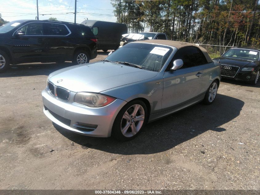 Photo 1 VIN: WBAUL7C50AVJ78307 - BMW 1ER 