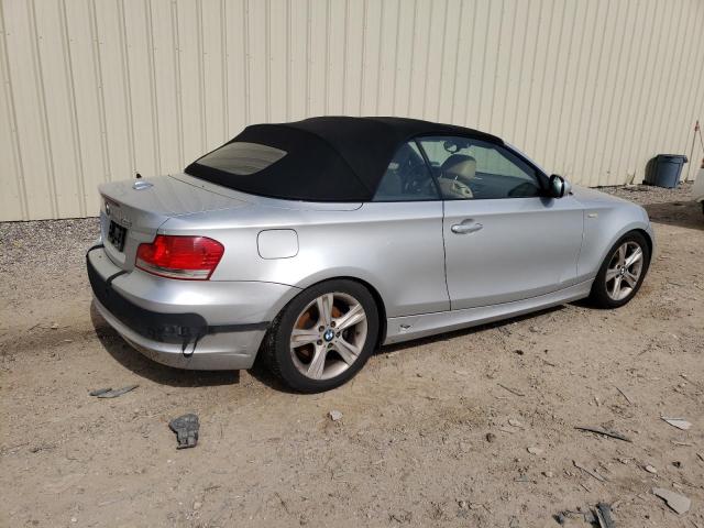 Photo 2 VIN: WBAUL7C52BVM80053 - BMW 1 SERIES 