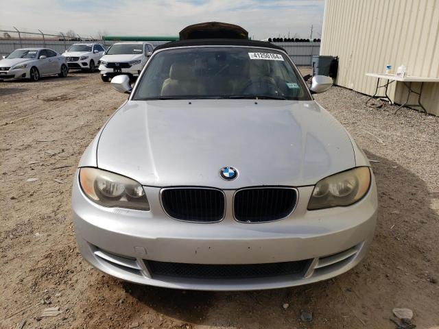 Photo 4 VIN: WBAUL7C52BVM80053 - BMW 1 SERIES 