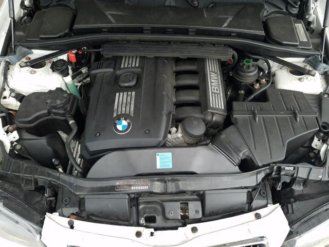 Photo 6 VIN: WBAUL7C52BVM80389 - BMW 128I 