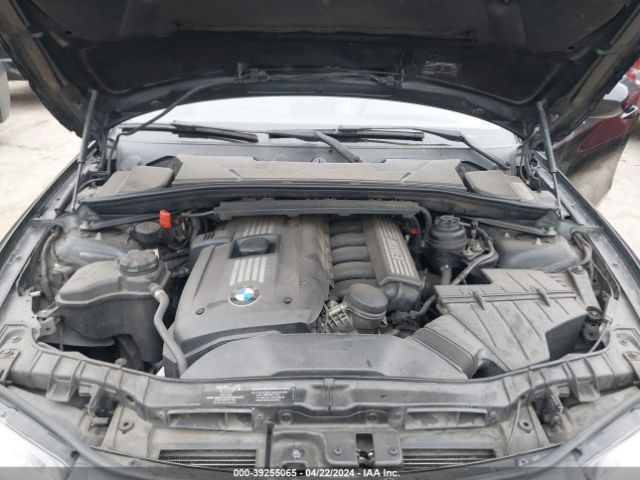 Photo 9 VIN: WBAUL7C53BVM79011 - BMW 128I 