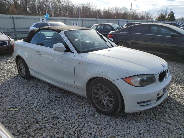 Photo 3 VIN: WBAUL7C53BVM79879 - BMW 1 SERIES 