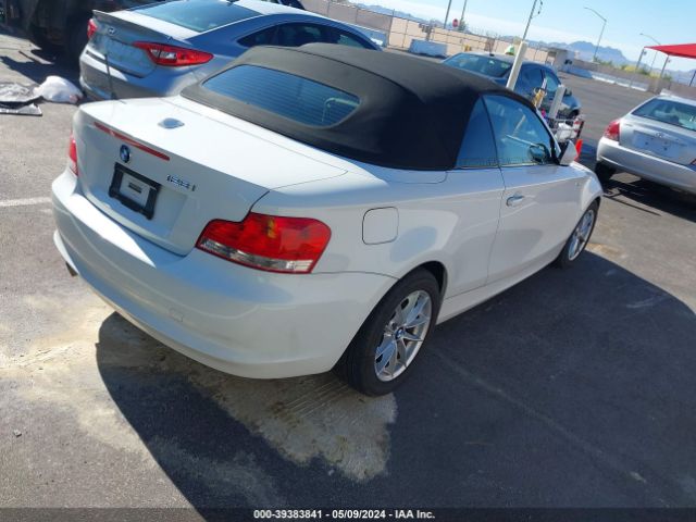 Photo 3 VIN: WBAUL7C53BVM80854 - BMW 128I 