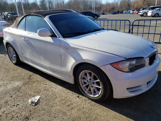 Photo 3 VIN: WBAUL7C54AVJ78326 - BMW 1 SERIES 