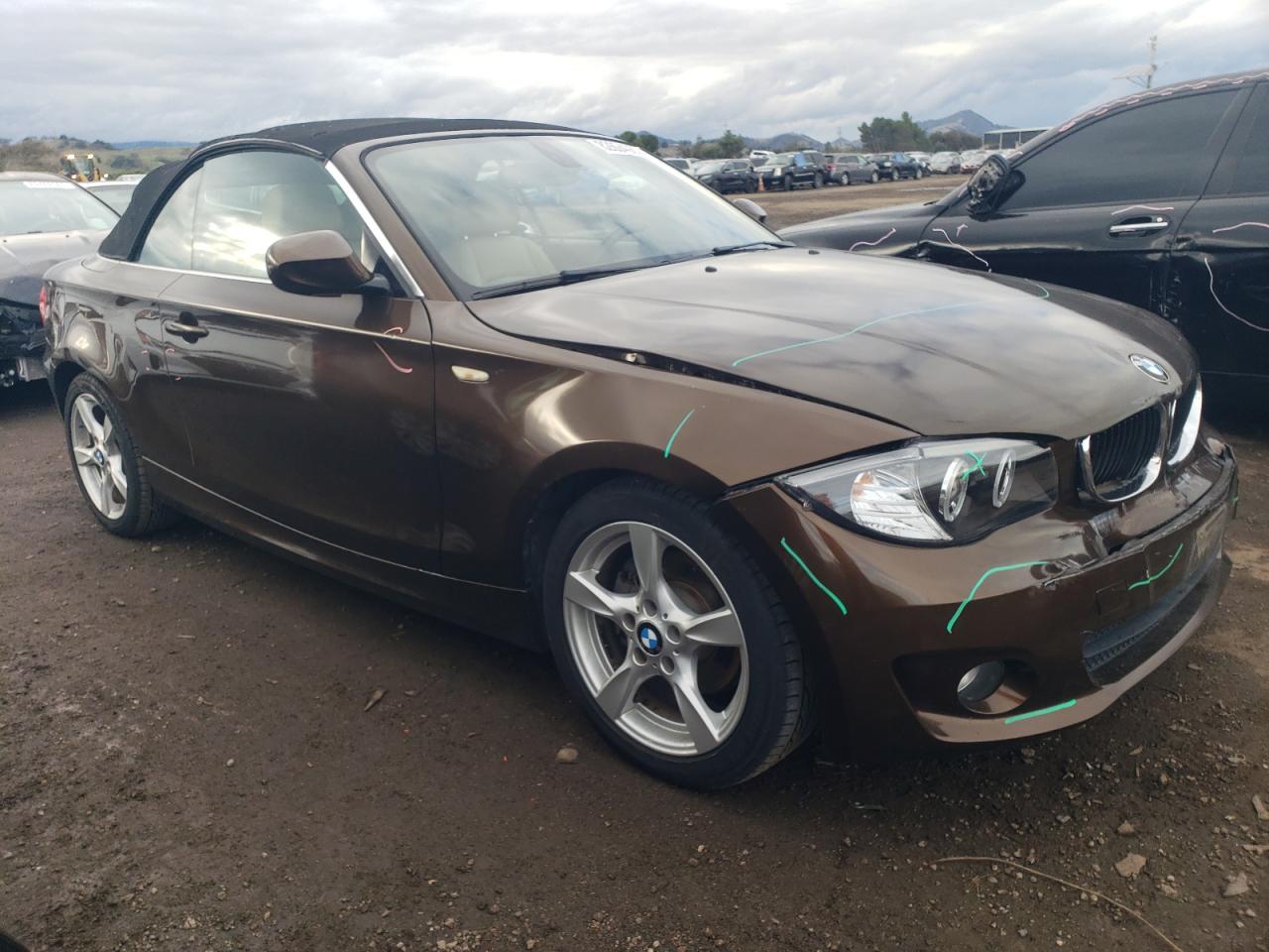 Photo 3 VIN: WBAUL7C55CVM82591 - BMW 1ER 