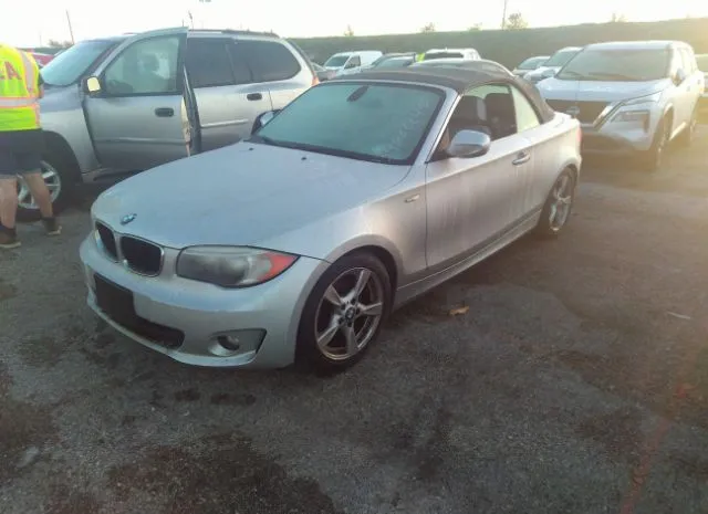 Photo 1 VIN: WBAUL7C55CVM83238 - BMW 1 SERIES 