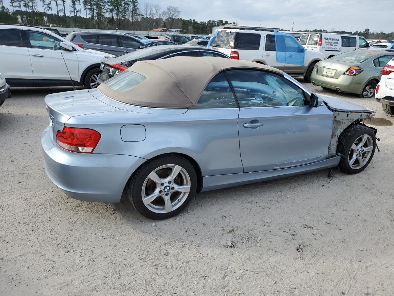 Photo 2 VIN: WBAUL7C57DVU09059 - BMW 1ER 