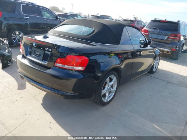 Photo 3 VIN: WBAUL7C58CVM82729 - BMW 128I 