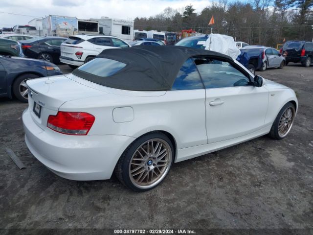 Photo 3 VIN: WBAUL7C59BVE87052 - BMW 128I 