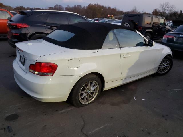 Photo 2 VIN: WBAUL7C59BVM80955 - BMW 1 SERIES 