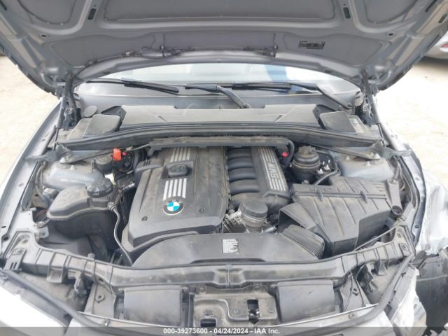 Photo 9 VIN: WBAUL7C59DVE87605 - BMW 128I 