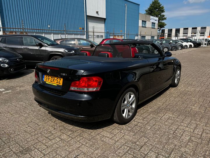 Photo 3 VIN: WBAUM11000VH61530 - BMW 1-SERIE CABRIO 