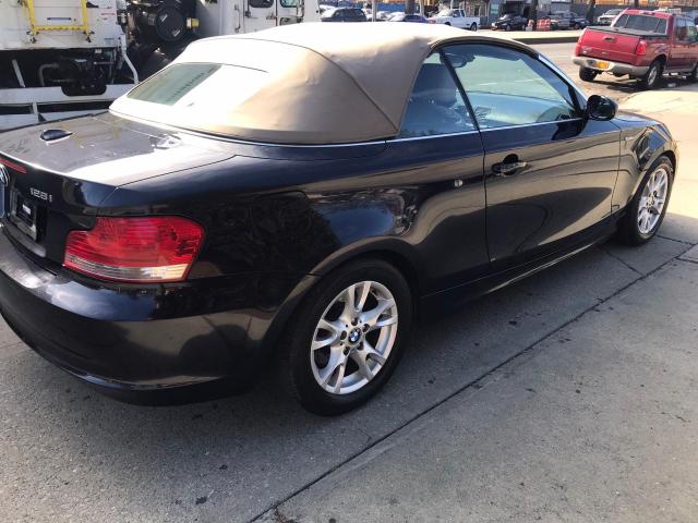 Photo 3 VIN: WBAUN13528VH79965 - BMW 1 SERIES 