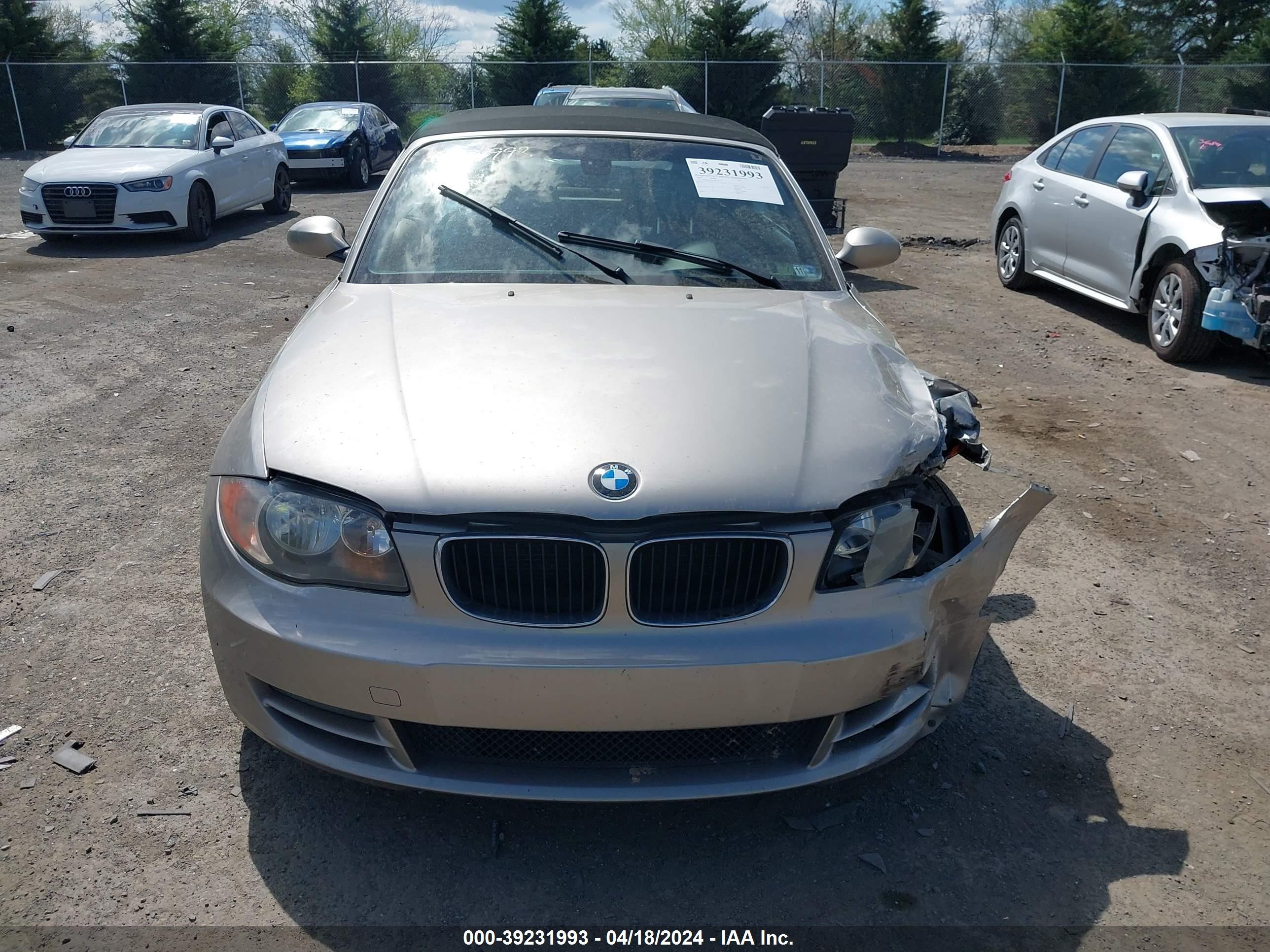 Photo 11 VIN: WBAUN135X8VH79759 - BMW 1ER 